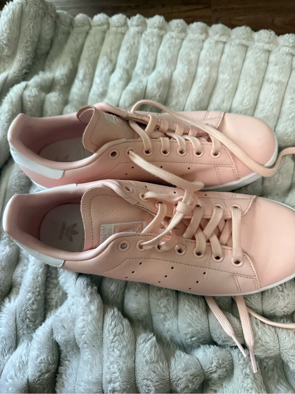 adidas Women's Light Pink Leather Low-Top Sneakers